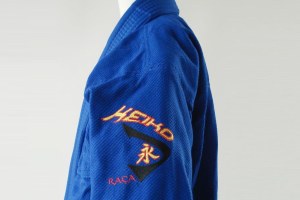 左のパッチ
